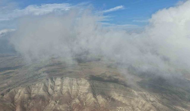 Çankırı'yı kaplayan sis bulutları havadan görüntülendi