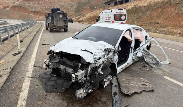 Cizre'de trafik kazası: 5 yaralı