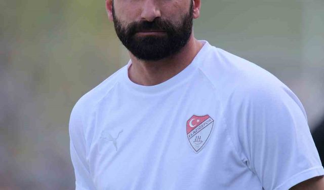 Elazığspor'da Kaleci Muammer sözleşmesini feshetti