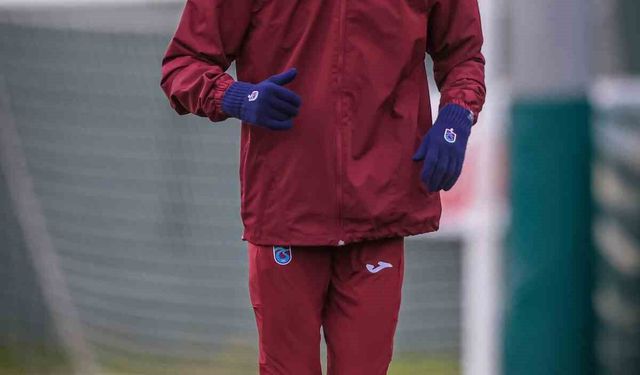 Ernest Muçi gollerine kupada da devam etti