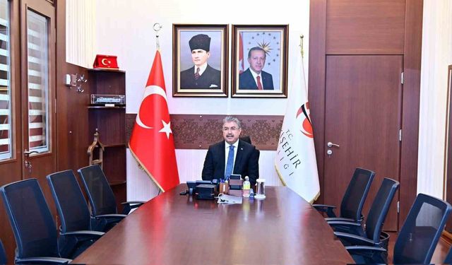 Eskişehir Valisi Dr. Erdinç Yılmaz, Düzensiz Göç Koordinasyon Toplantısına katıldı