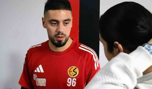 Eskişehirspor oyuncuları, koruma altındaki çocuklarla bir araya geldi