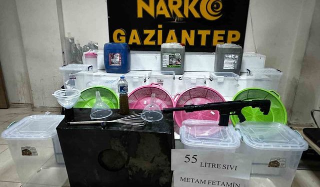 Gaziantep'te 55 litre sıvı metamfetamin ele geçirildi, 3 şahıs tutuklandı