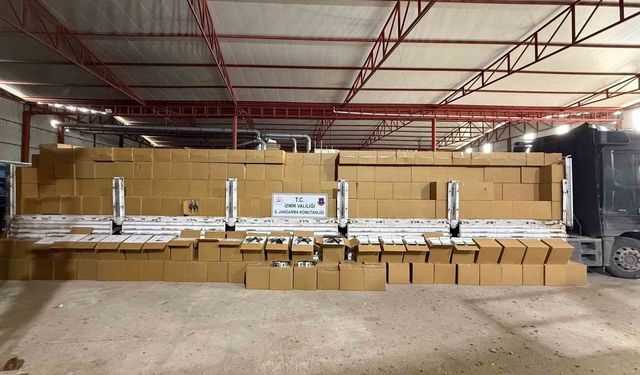 İzmir'de 12 milyon 720 bin kaçak makaron ele geçirildi