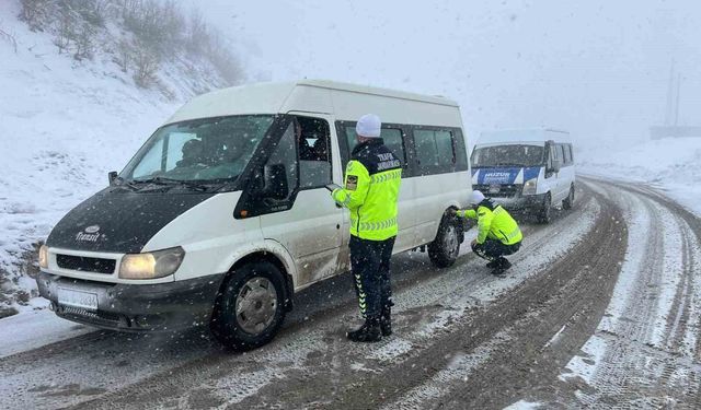 Jandarmadan sürücülere hayati uyarılar