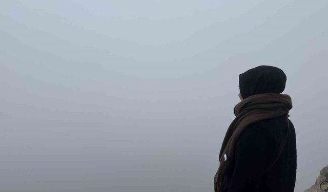 Mardin'de sis, yağmur ve rüzgar günlük hayatı olumsuz etkiledi