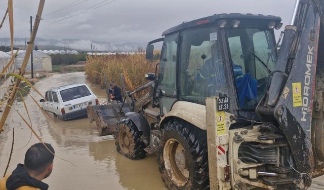 Mersin'de selin yaraları sarılıyor