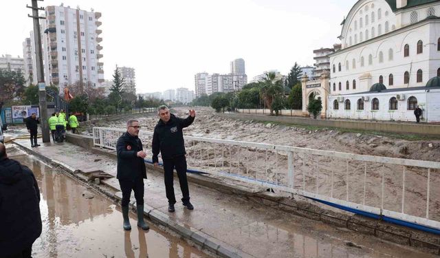 Mersin'deki selden geriye bu görüntüler kaldı: 51 ev ve işyeri zarar gördü, 12 kişi kurtarıldı