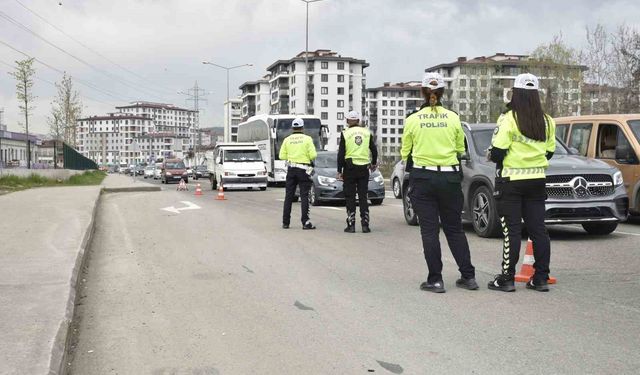 Ordu'da bir haftada yaklaşık 18 bin araç ve sürücüsü denetlendi