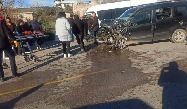 Osmaniye'de 7 kişinin yaralandığı kaza kamerada