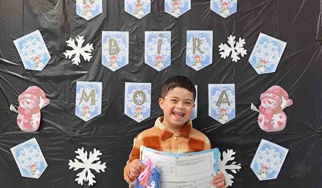 Şanlıurfa'da özel öğrenci Muhammed Said ilk karnesini aldı