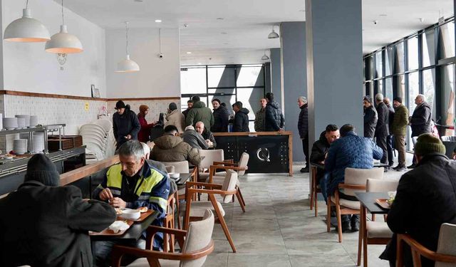 Şehir Lokantası büyük ilgi görüyor