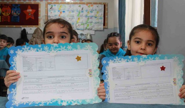 Siirt'te 90 bin 552 öğrenci karne heyecanı yaşadı