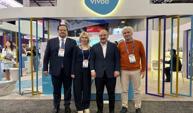 TBMM Sanayi Komisyonu Başkanı Varank, CES'teki Türk girişimcileri ziyaret etti