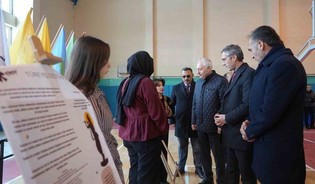 Türk destanlarının felsefi derinliği sergiye taşındı