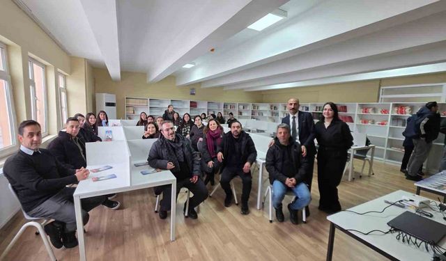 Üniversite öğrencilerinden Lice'de anlamlı proje: Kütüphane kuruldu