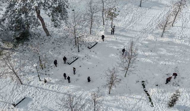 Uzmanından uyarı: 'Kar yemek sanıldığı kadar masum değil'