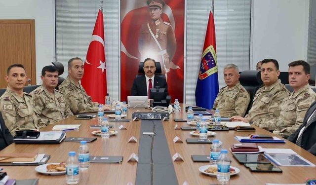 Vali Kızılkaya: 'Jandarmamız, Siirt'imizin huzuru için gece gündüz görev yaparak önemli başarılara imza atıyor'