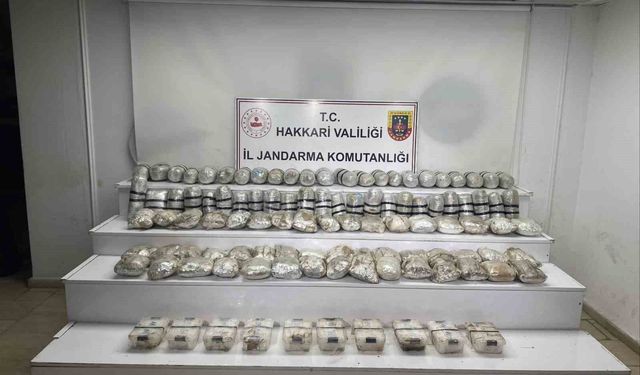 Yüksekova 60 kilo uyuşturucu madde ele geçirildi