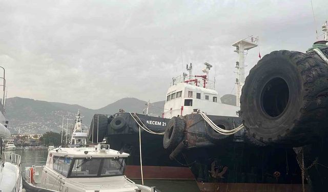 Alanya'da denizde erkek cesedi bulundu