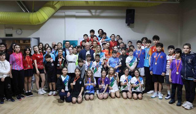 Nilüfer'de squash heyecanı
