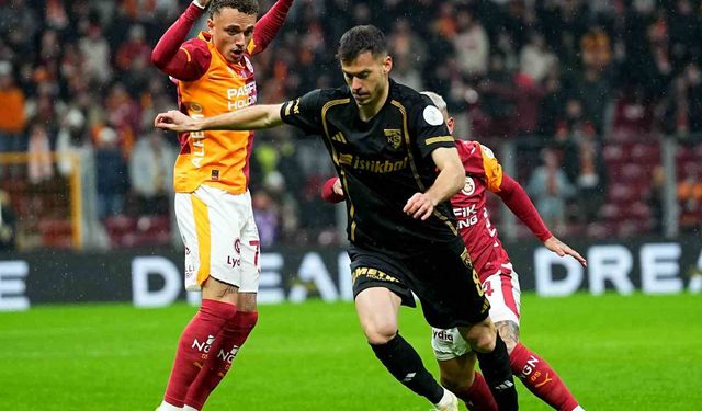 Trendyol Süper Lig: Galatasaray: 2 - Kayserispor: 0 (İlk yarı)