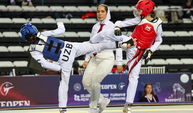 13. Uluslararası Türkiye Açık Taekwondo Turnuvası'nda 3. gün geride kaldı