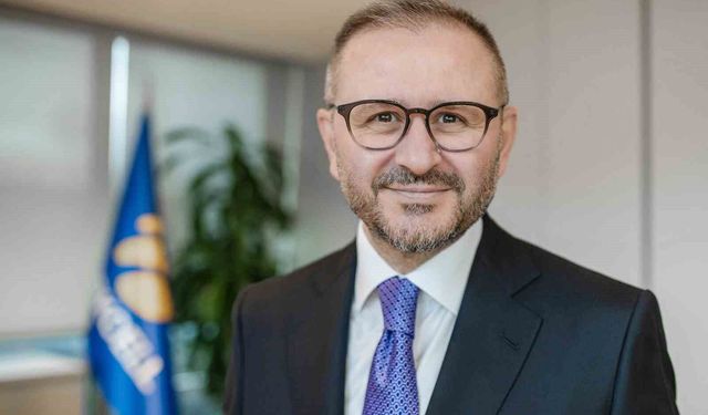 ''32 yıldır attığımız her adımla ülkemizin dijitalleşme serüvenine yön veriyoruz''