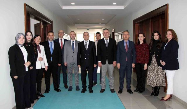 ADÜ'de geleneksel bayramlaşma töreni gerçekleşti