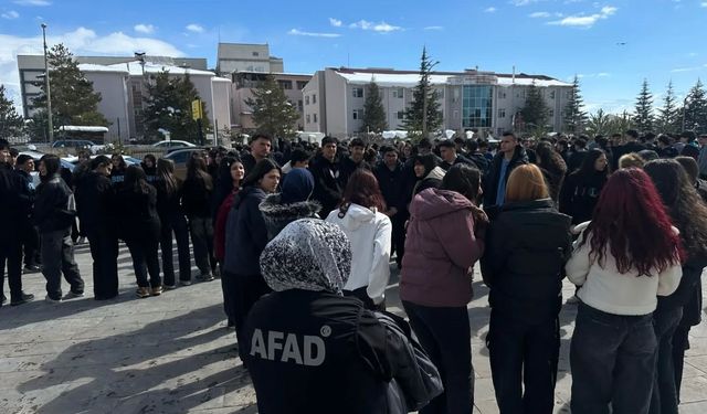 AFAD'dan öğrenci ve öğretmenlere afet farkındalık eğitimi