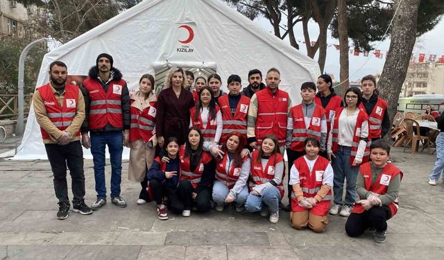 Alaşehir'de hayırseverler iftar bağışı için yarıştı