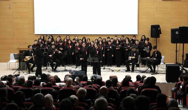 Bayburt'ta Çanakkale şehitleri düzenlenen programla anıldı
