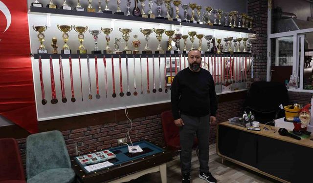 Bilardoyu aşka dönüştürdü, 150 sporcu yetiştirdi