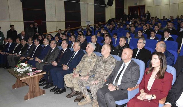 Bitlis'te Nevruz Bayramı coşkuyla kutlandı
