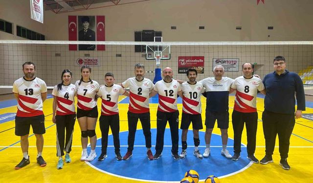 Burhaniye'de Ramazan coşkusuna spor heyecanıda eşlik ediyor