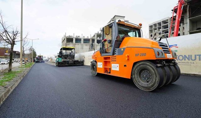 Büyükşehir, Dulkadiroğlu'nda asfalt mesaisini sürdürüyor