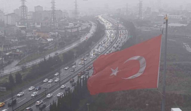 Çamlıca Gişeleri'nde dönüş yoğunluğu havadan görüntülendi
