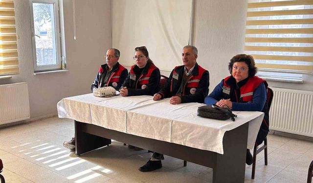 Çiftçilere yönelik doğru sulama ve gübreleme eğitimi