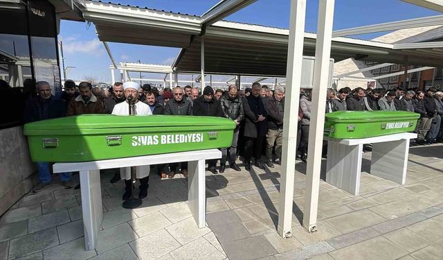 Cinayete kurban giden baba oğul, son yolculuğuna uğurlandı