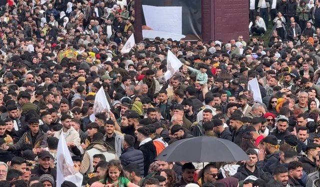 Diyarbakır'da Nevruz kutlandı