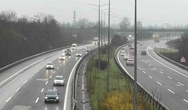 Düzce'de bayram dönüşü akıcı yoğunluk