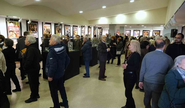 Efsane sanatçılar, yarım asır sonra İzzet Günay Sergisi'nde buluştu