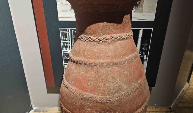 Elazığ asırlık küpler geçmişe ışık tutuyor