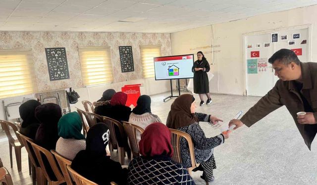 Elazığ'da kadına yönelik şiddetle mücadele eğitimi