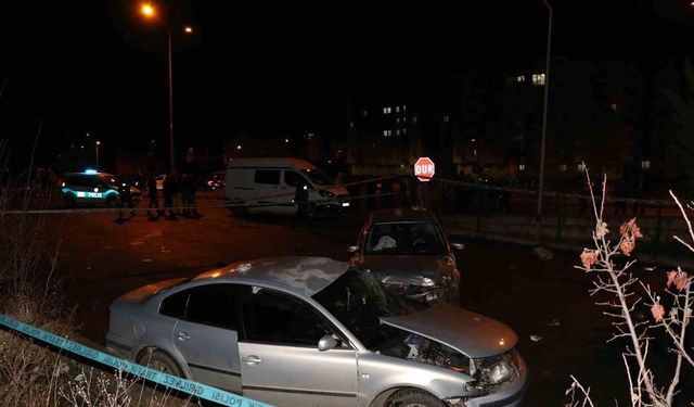 Erzurum'un Oltu ilçesinde kaza: 1'i ağır 5 yaralı