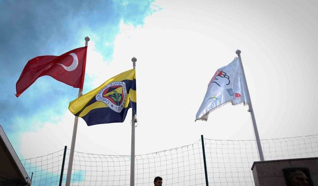 Fenerbahçe'ye 'Fair Play Altın Şeref Bayrağı'