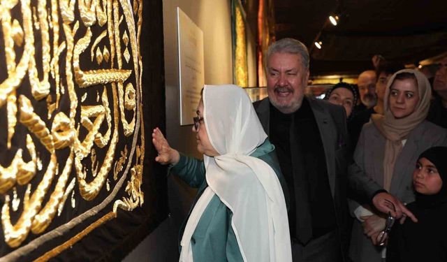 Gaziantep Büyükşehir ev sahipliğinde Mukaddes Emanetler Sergisi vatandaşlarla buluştu