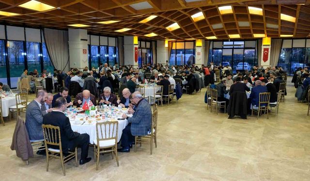 Gezer Ayakkabı'nın 25'inci geleneksel iftar buluşması gerçekleştirildi