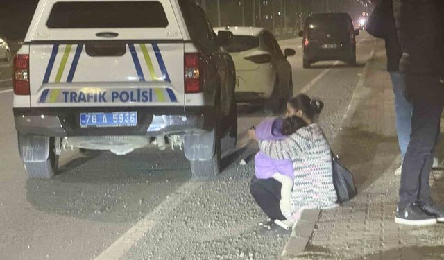 Iğdır'da otomobil sulama kanalına uçtu: Sürücü, kızı ve torunu son anda kurtuldu