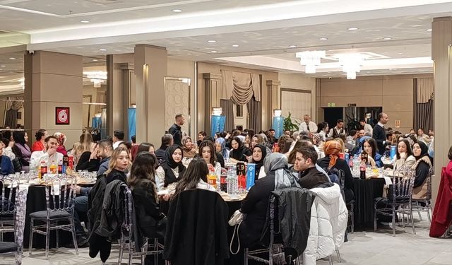 Kahramanmaraş'ta sağlık çalışanları iftarda buluştu